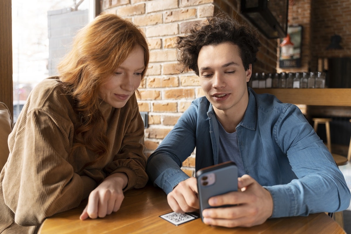 SMS Opt-In Best Practices to Grow a Compliant and Engaged List