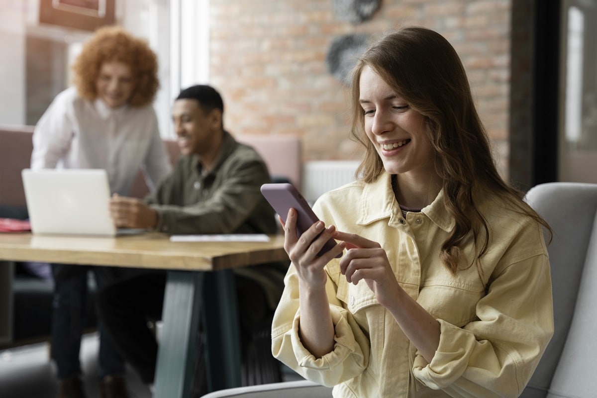 How SMS Supports Promotion in Marketing Campaigns