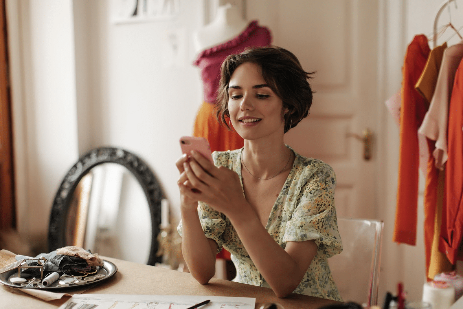 How SMS Marketing for Retail Helps You Reach More Shoppers